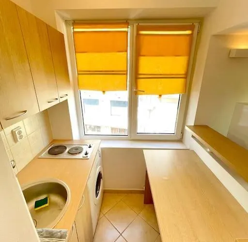 Boutique In The Center * Бухарест